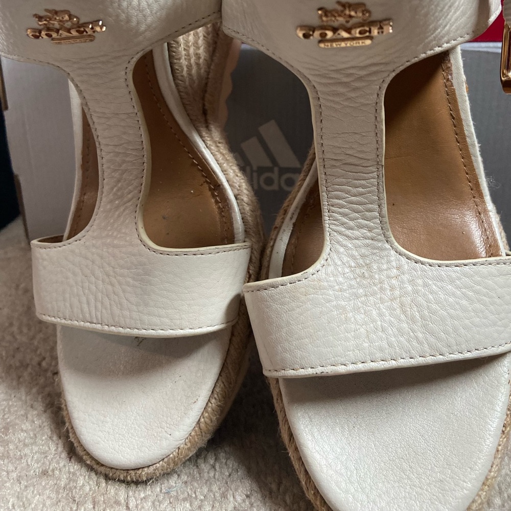 Coach shoes very good condition